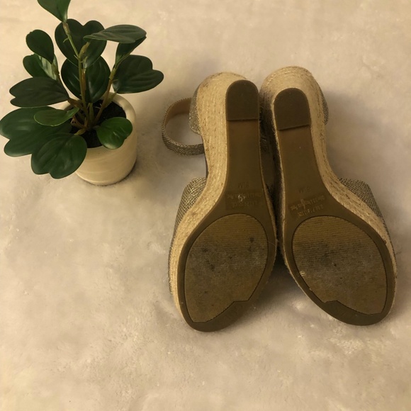 GUESS STILL ESPADRILLE WEDGE SANDAL - Picture 6 of 7